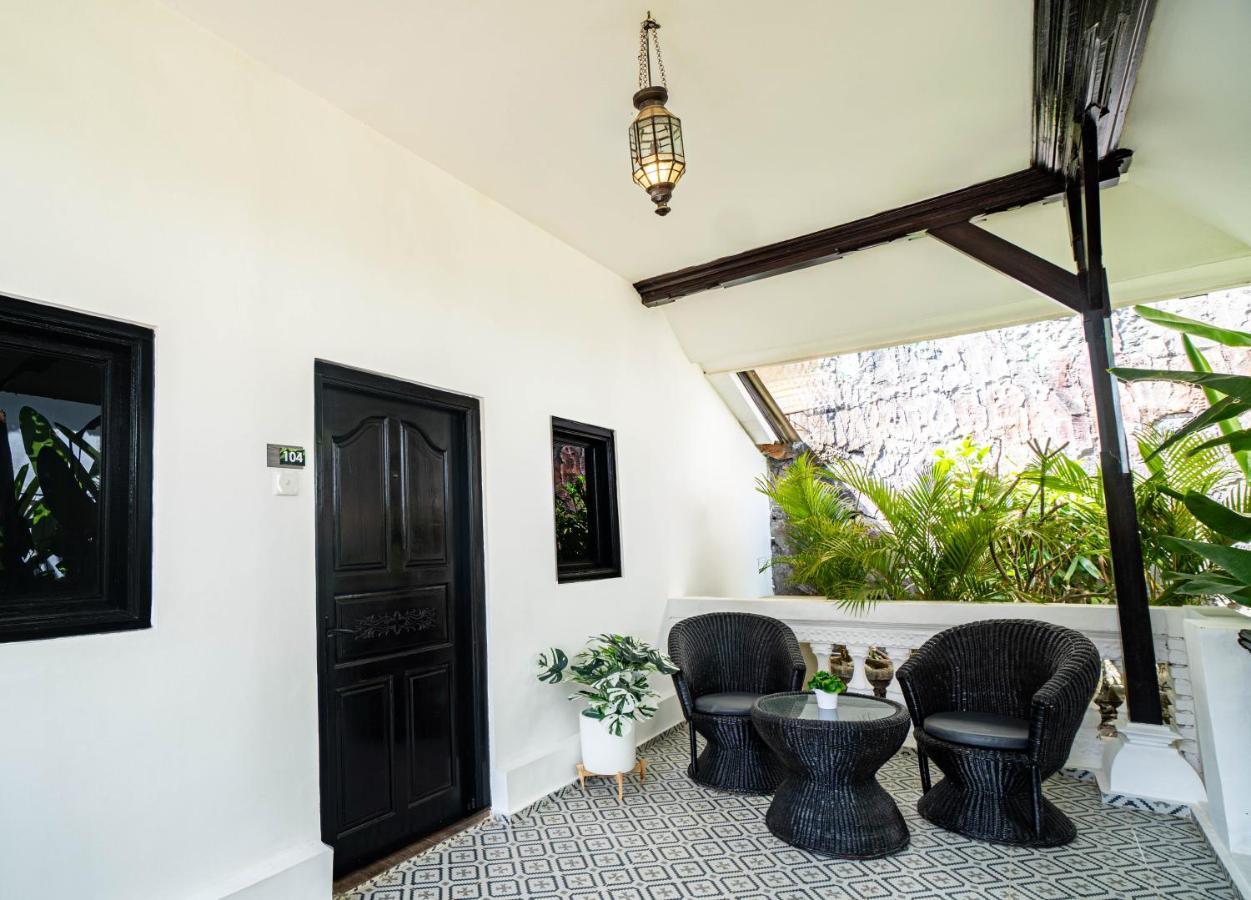 Casa Wina Kuta Hotel Kuta  Exterior photo